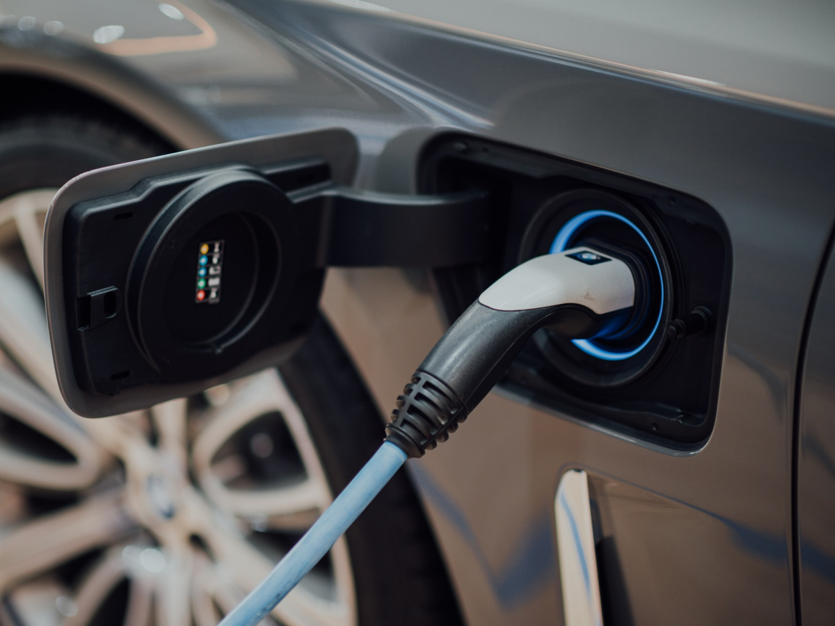 What You Need to Know About Electric Vehicle Chargers